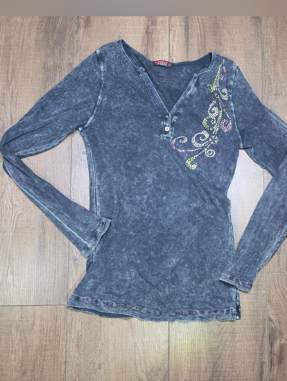 Vintage T-Party Rhinestone Acid Wash Henley Top Size S